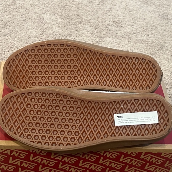 Van Sport Low Women's 8.5 - Picture 7 of 7